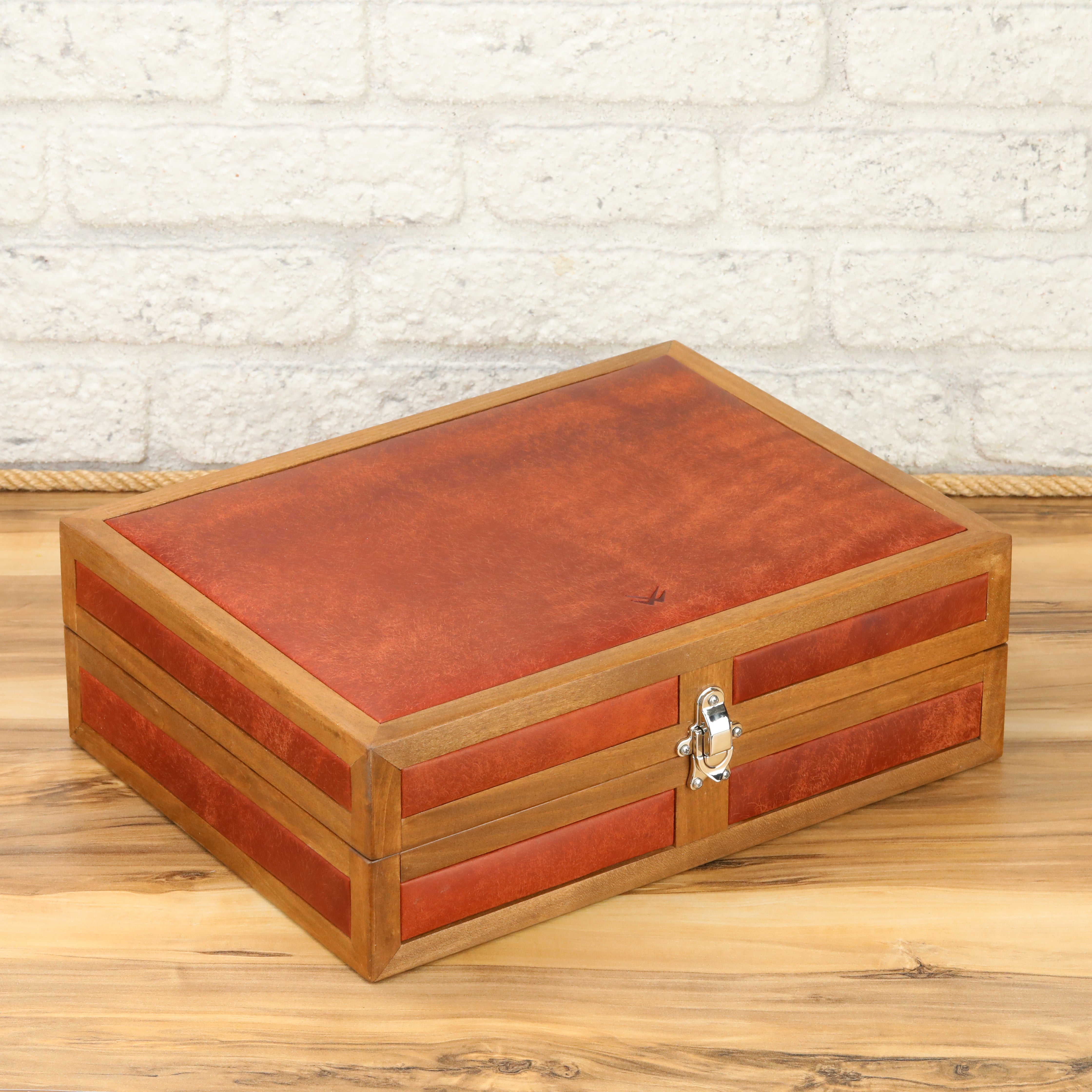 Heritage 15 Ahşap Saat Kutusu / Kahverengi