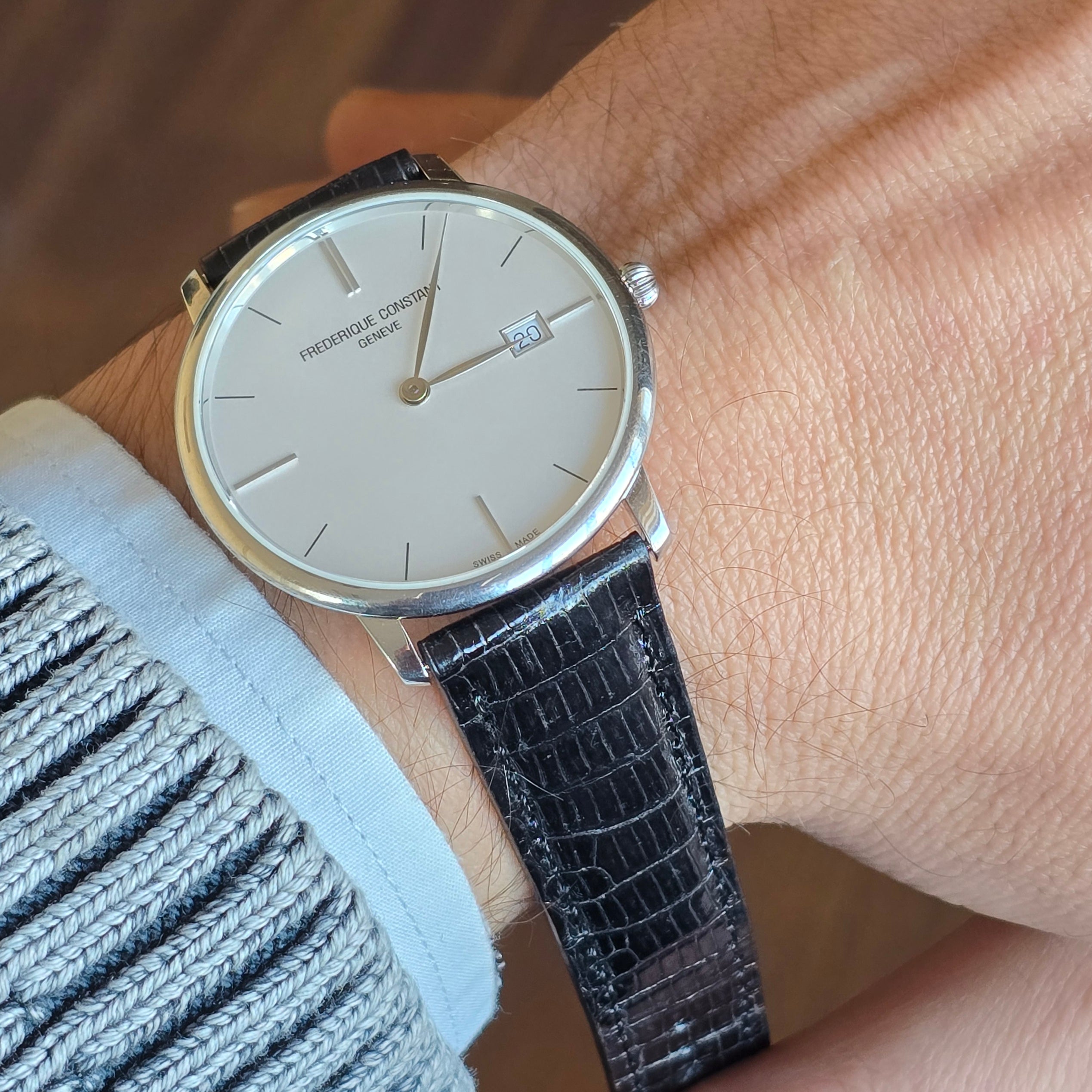 Lizard Kertenkele Derisi Siyah Kordon