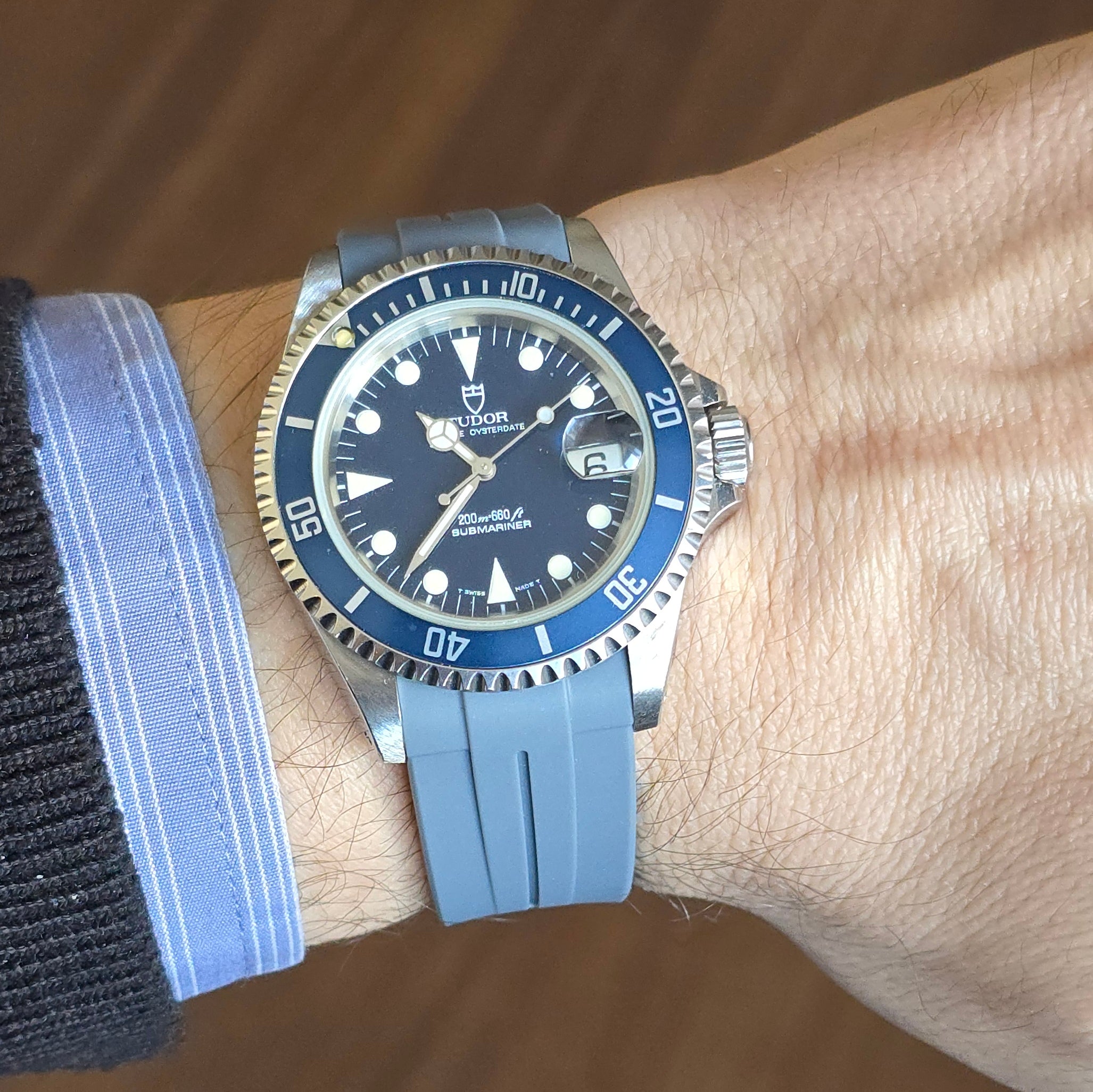 TDR. Gri FKM Entegre Kauçuk Kordon