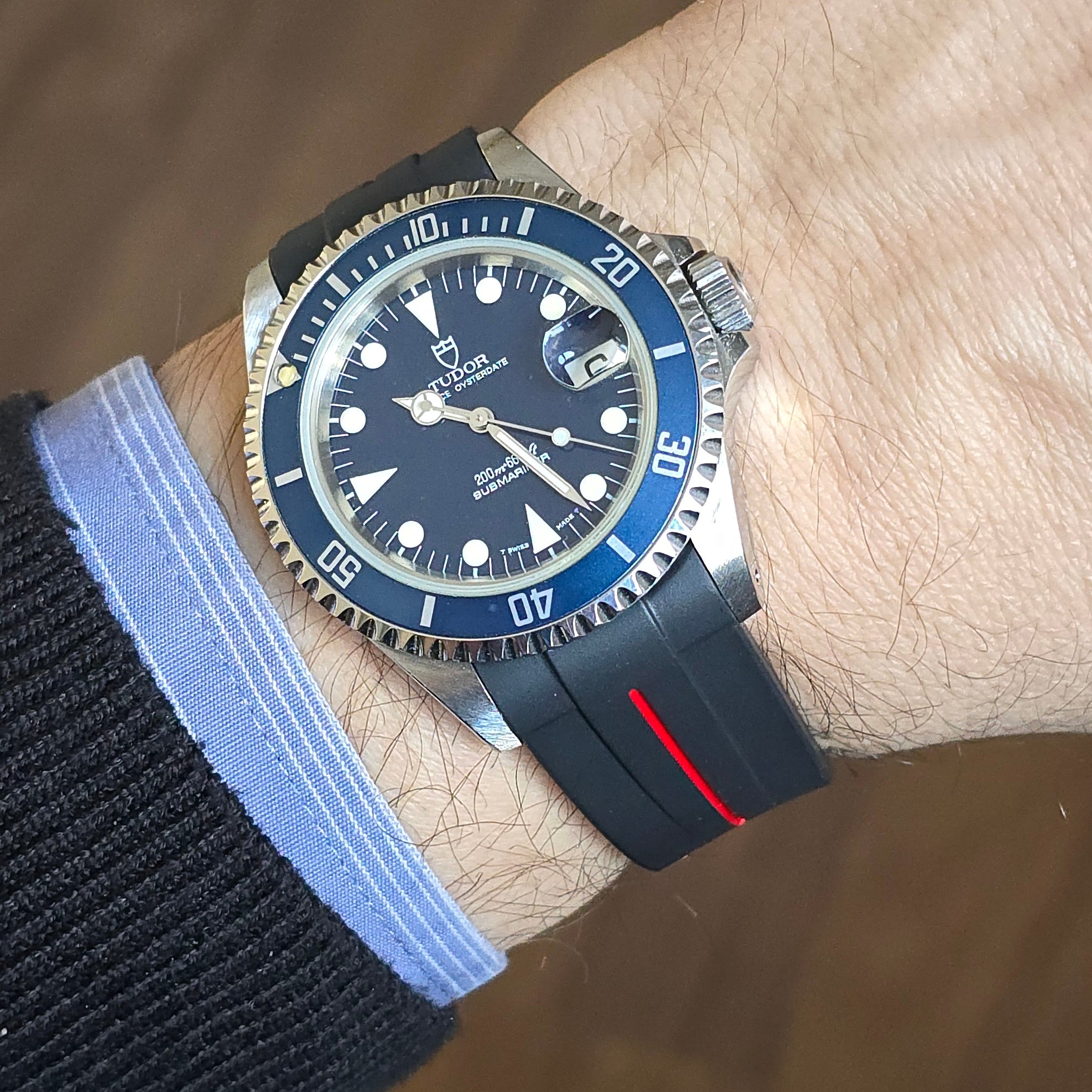 TDR. Siyah-Kırmızı FKM Entegre Kauçuk Kordon