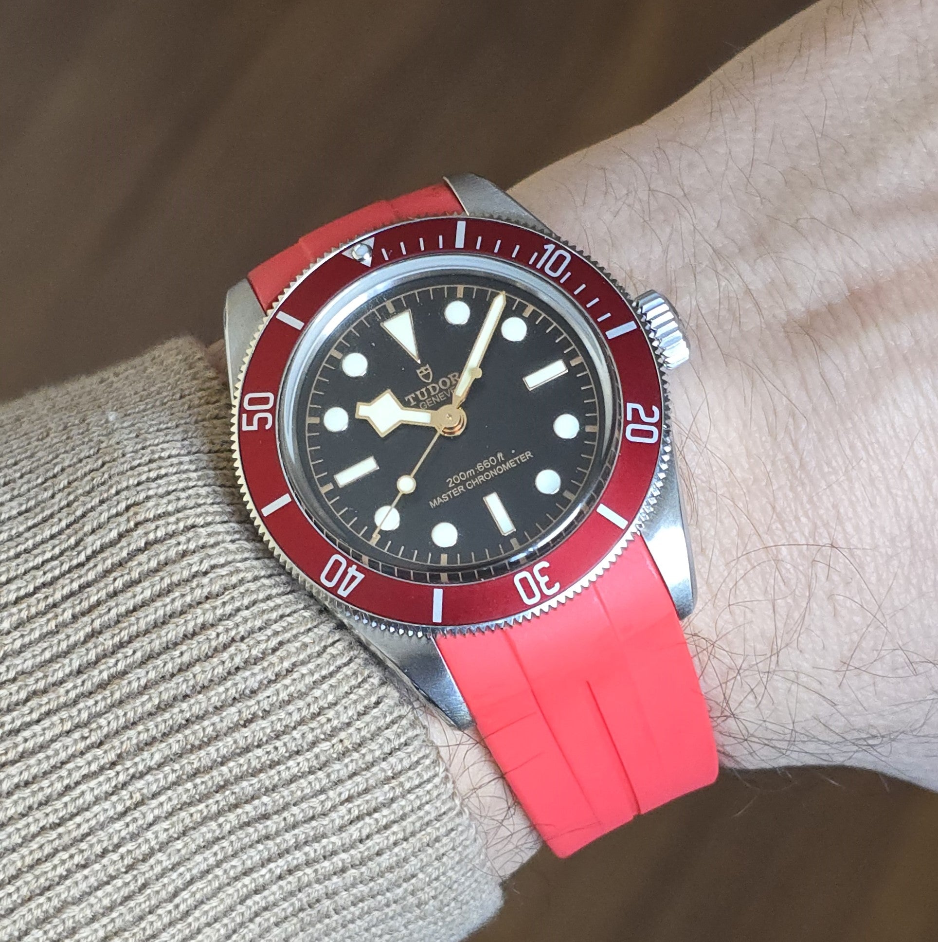 TDR. Nar Çiçeği FKM Entegre Kauçuk Kordon