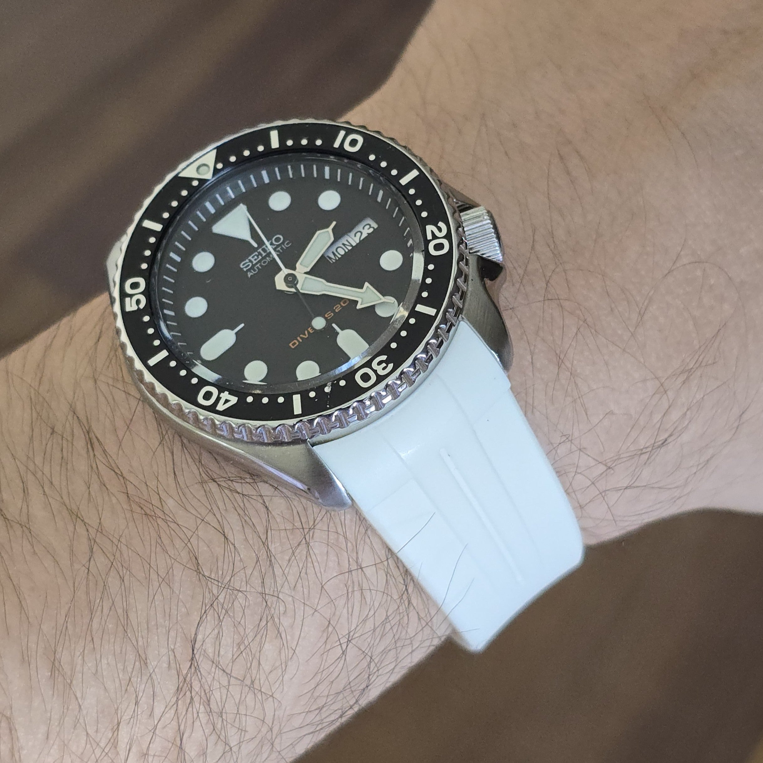 Seiko Beyaz FKM Entegre Kauçuk Kordon