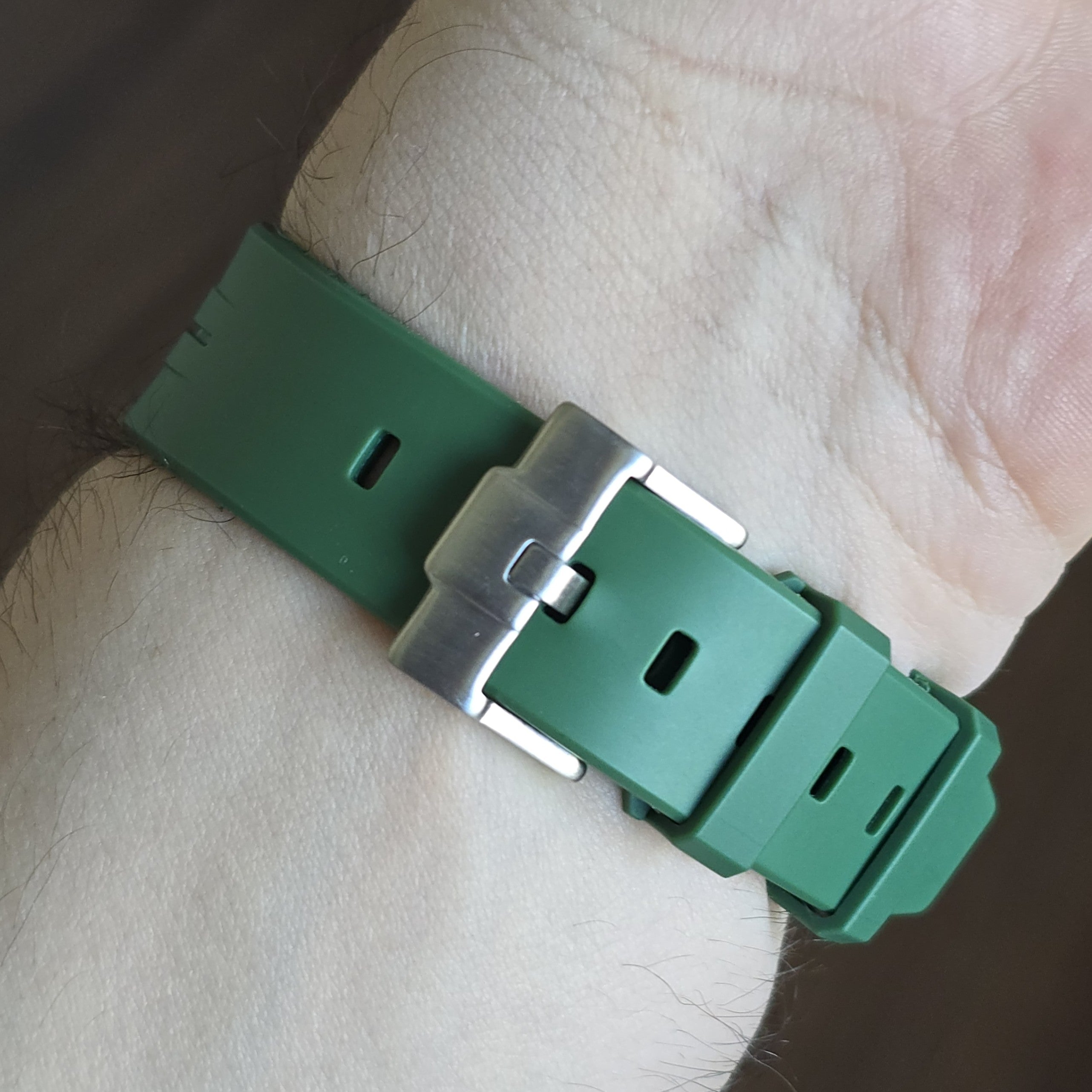 Seiko Yeşil FKM Entegre Kauçuk Kordon
