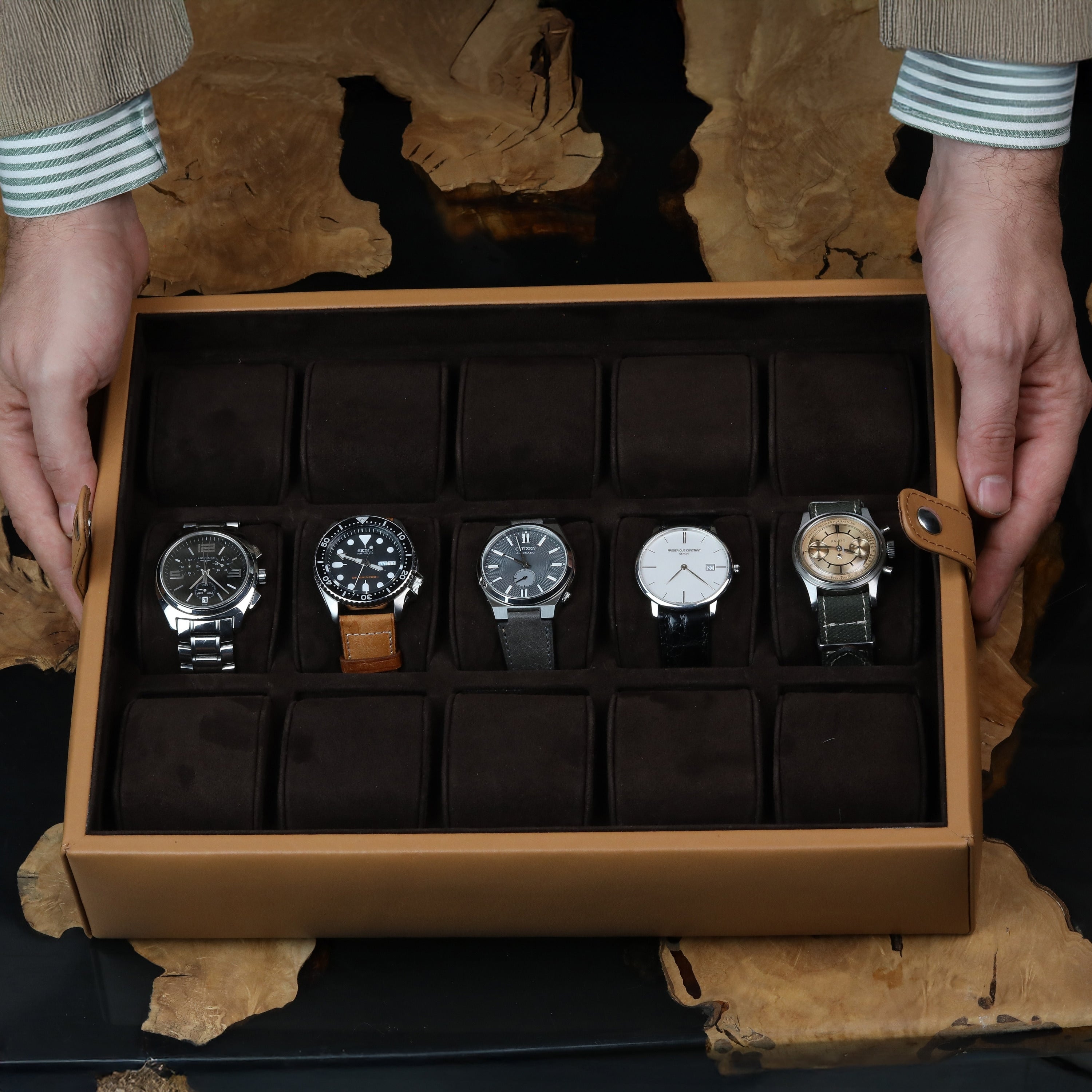 Taupe Deri Saat Kutusu 15'li