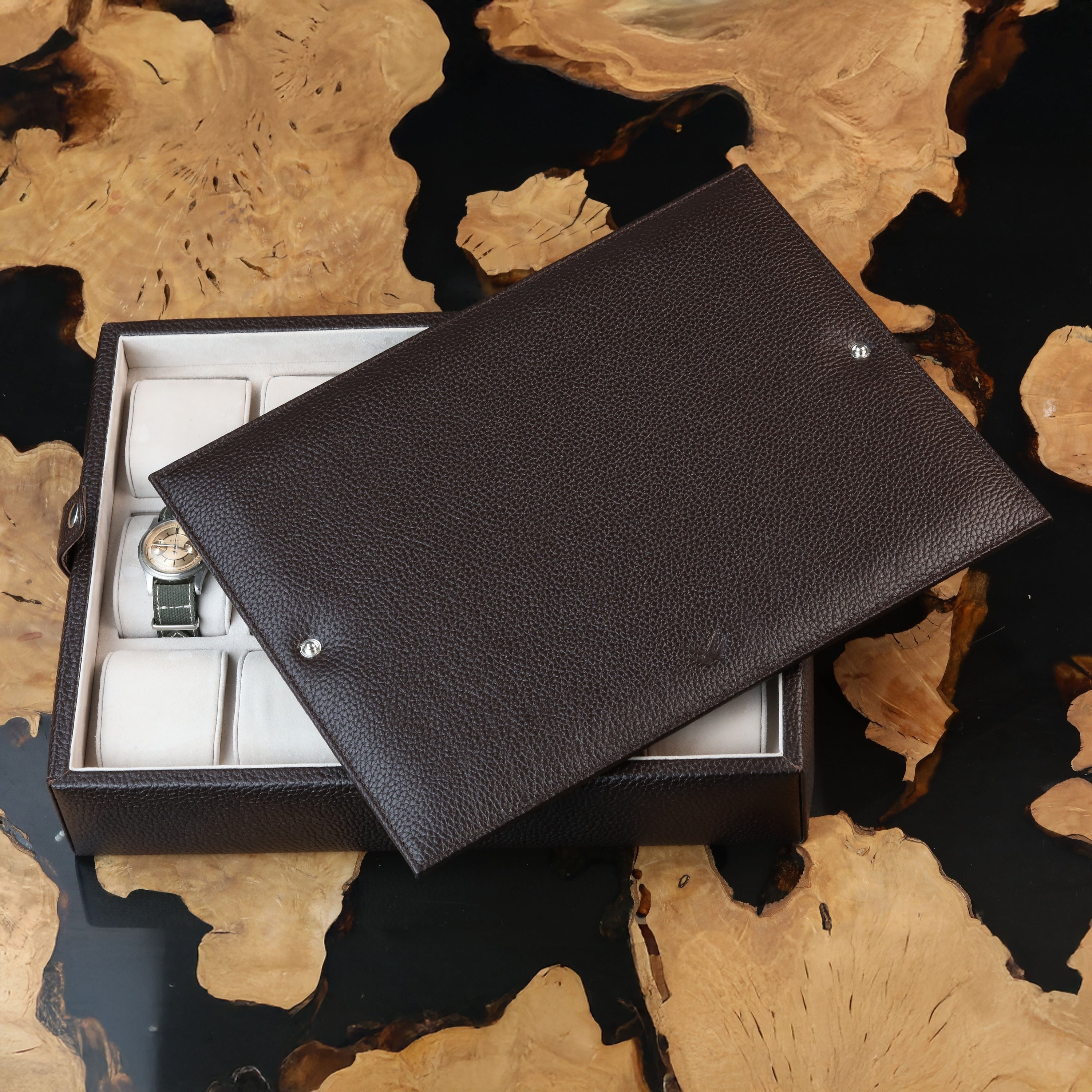 Koyu Kahve Deri Saat Kutusu 15'li