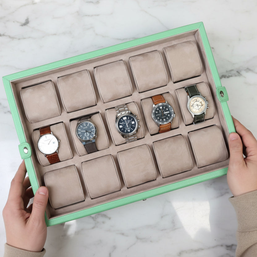 Yeşil Deri Saat Kutusu 15'li