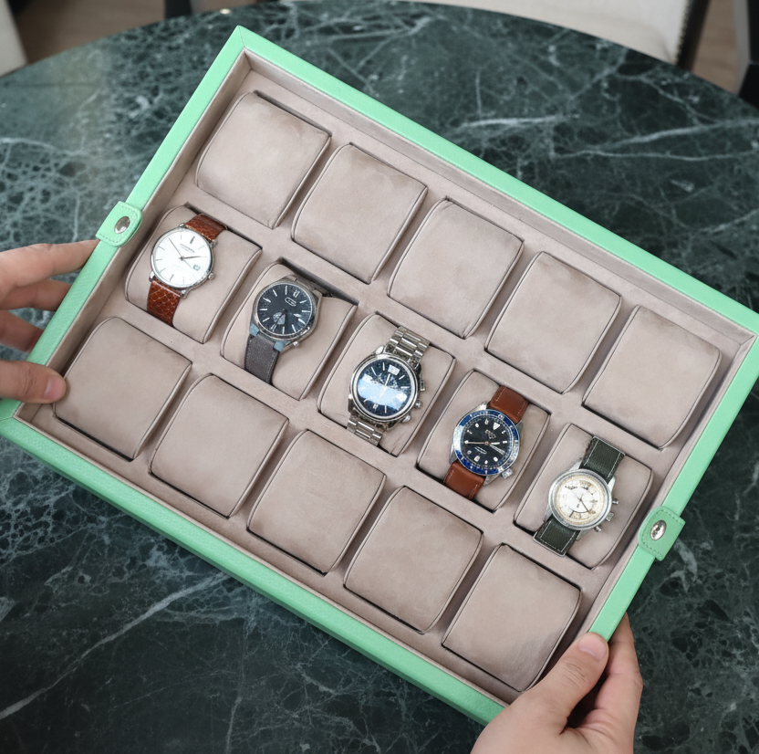 Yeşil Deri Saat Kutusu 15'li