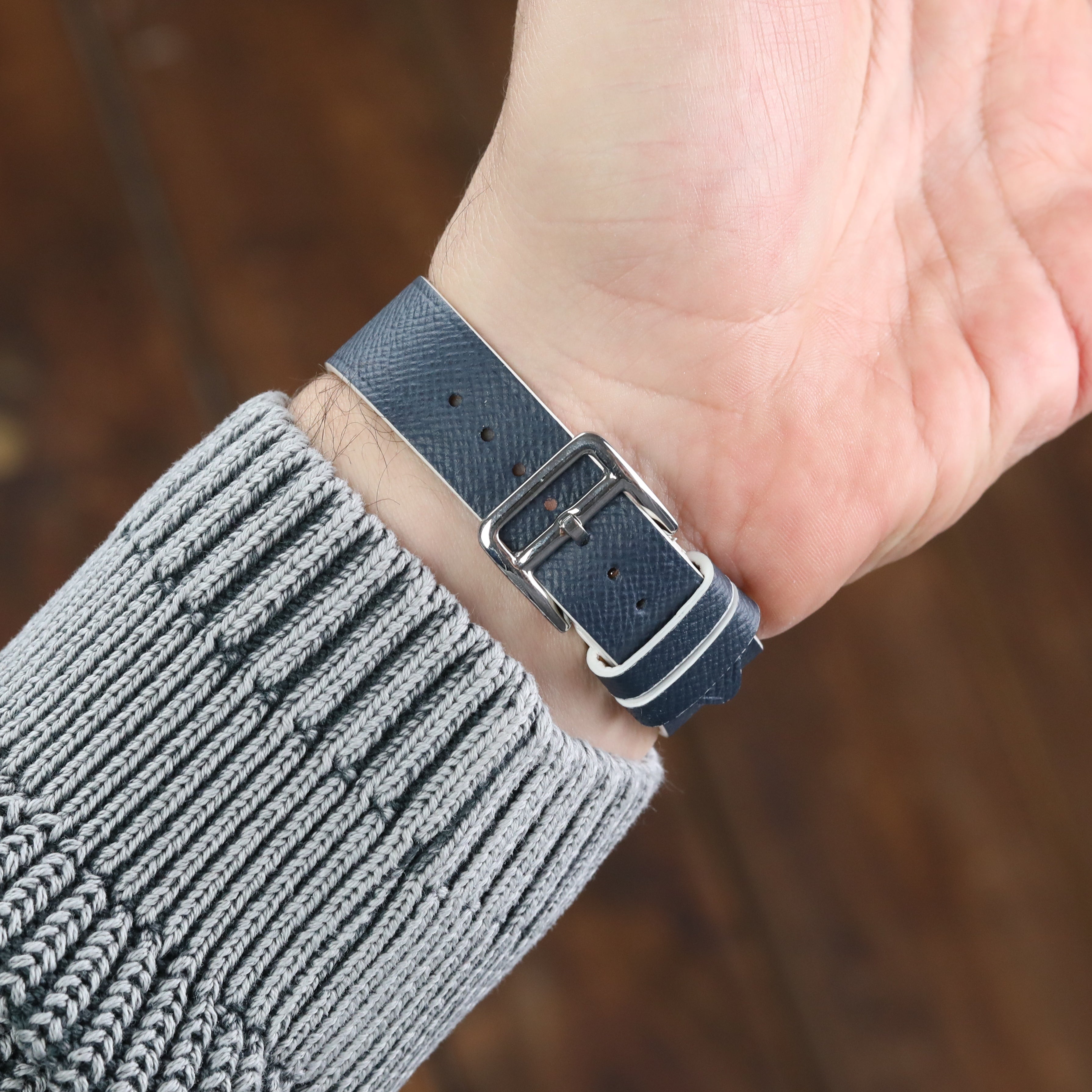 Apple Watch Deri Kayış- Saffiano Lacivert Beyaz