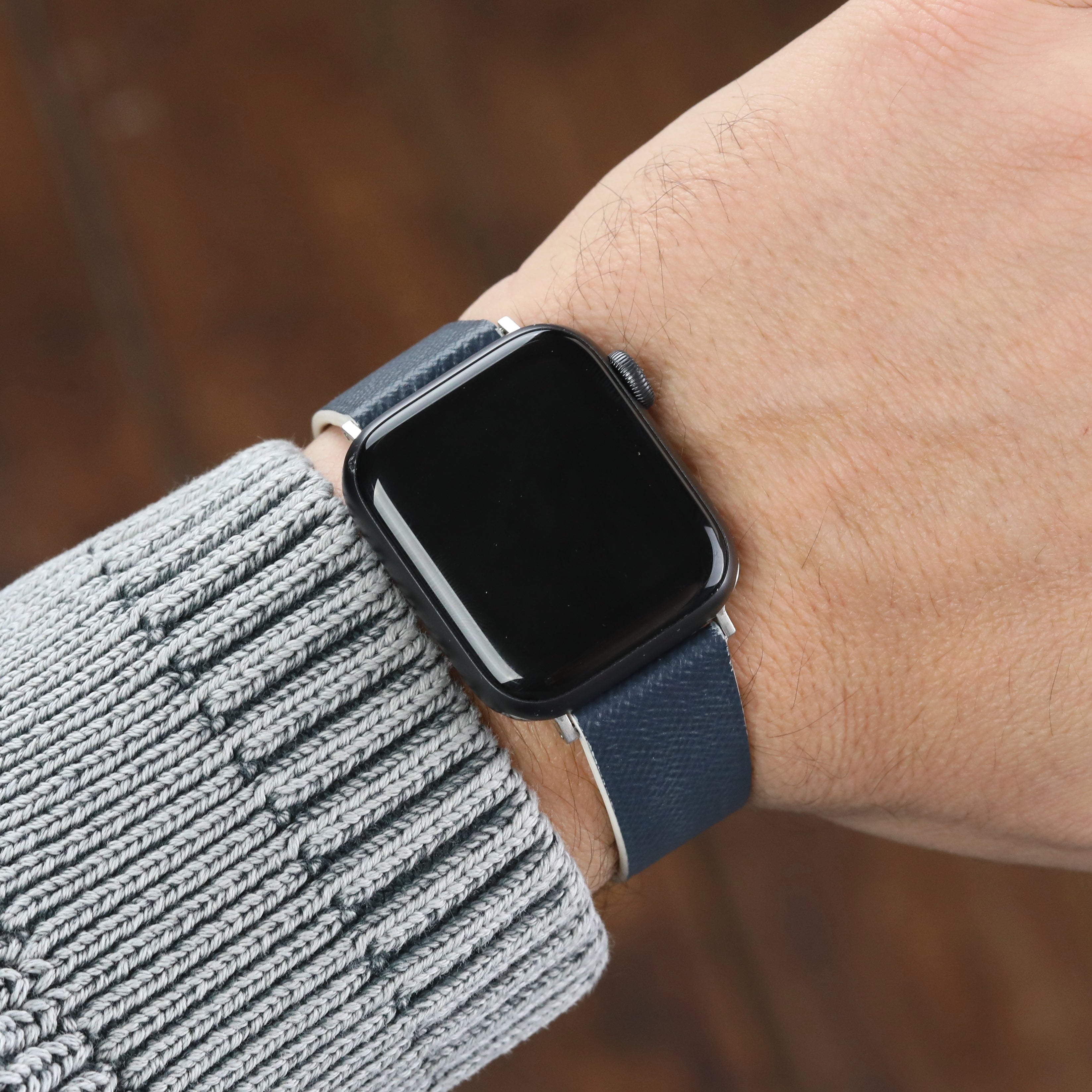 Apple Watch Deri Kayış- Saffiano Lacivert Beyaz