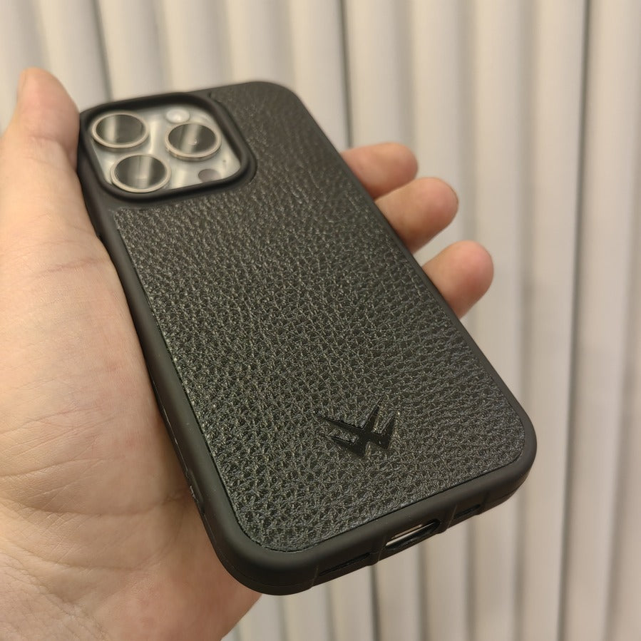 Togo Siyah iPhone Deri Kılıf - ONYWATCH