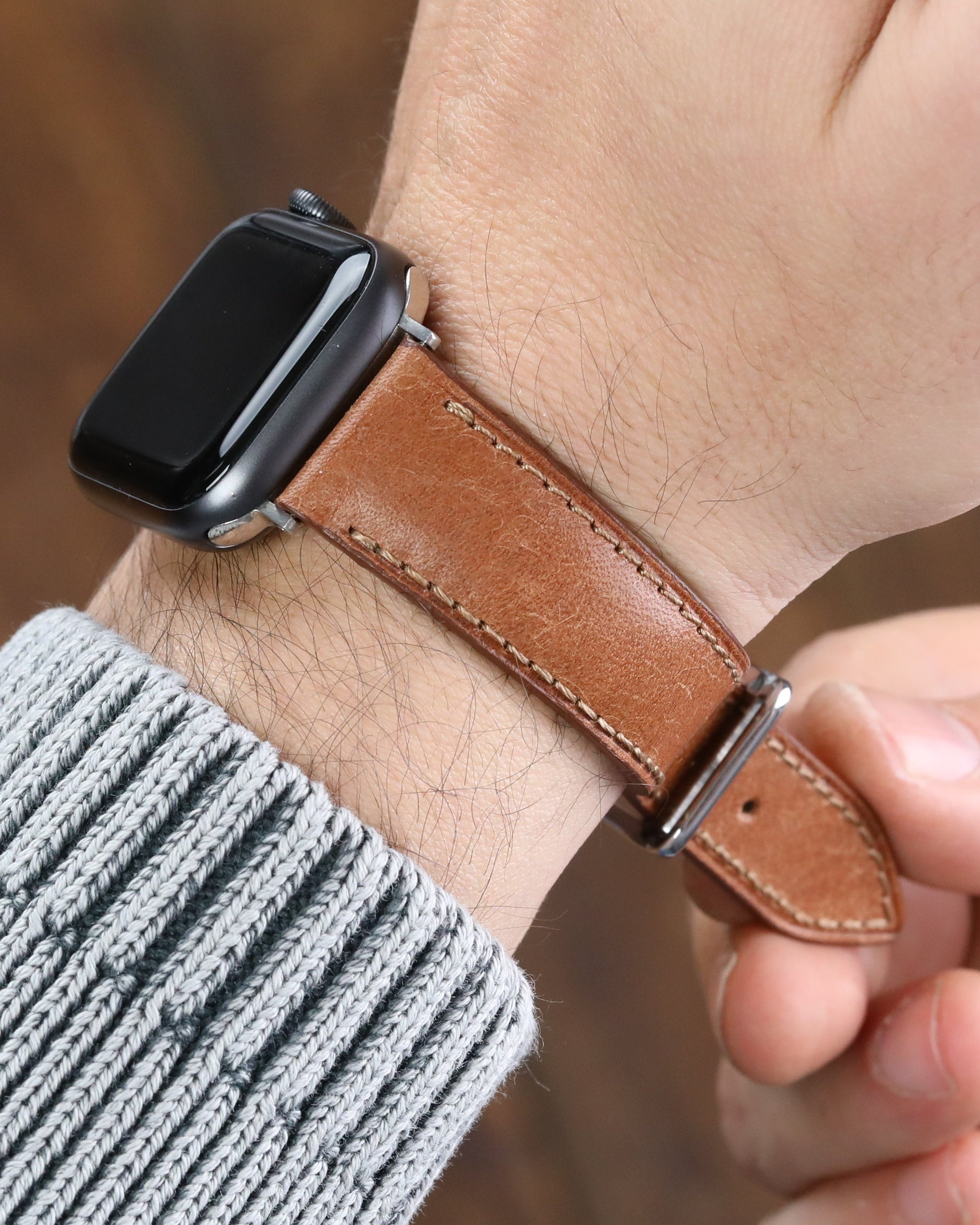 Kahve renkli gerçek deri el yapımı antialerjik arka derili apple watch ultra ile uyumlu kordon