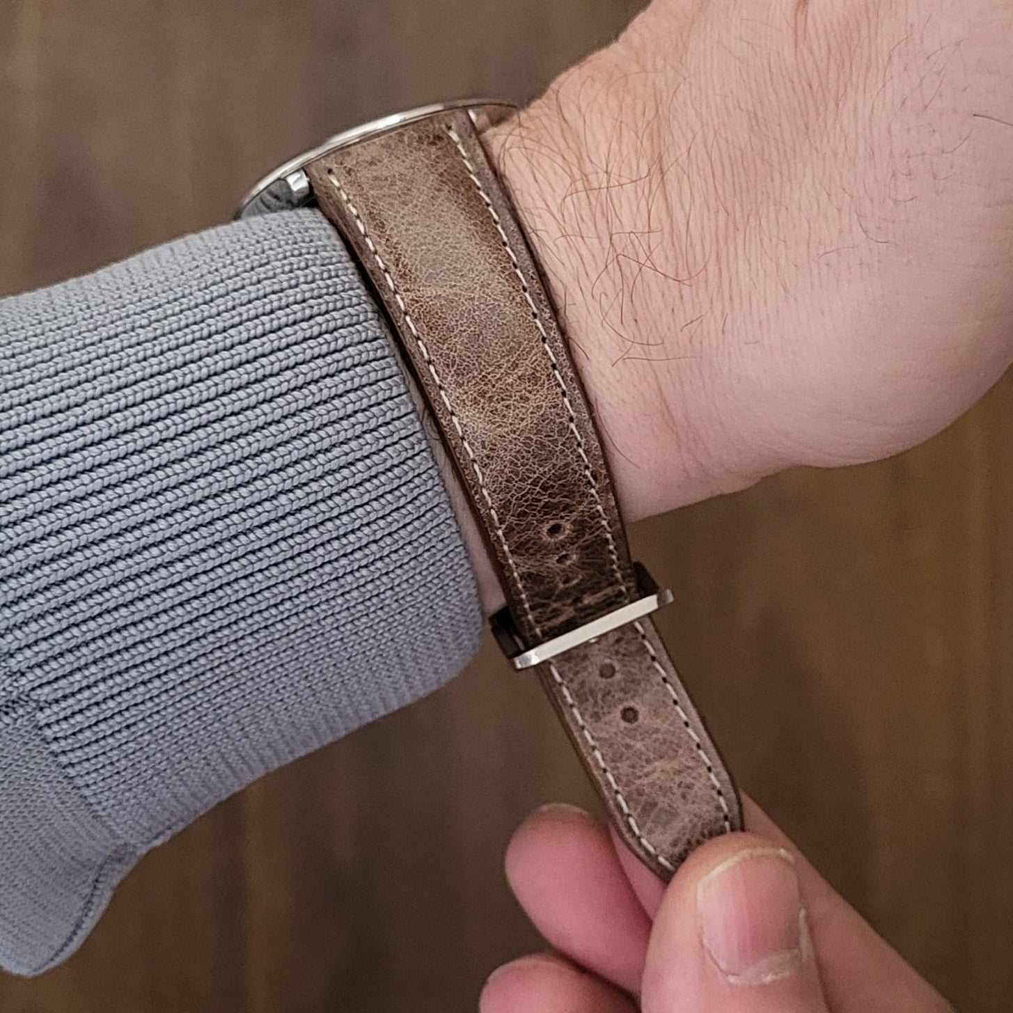 Gerçek dana derisi akıllı pimli el yapımı kahverengi renk eskitme deri kordon