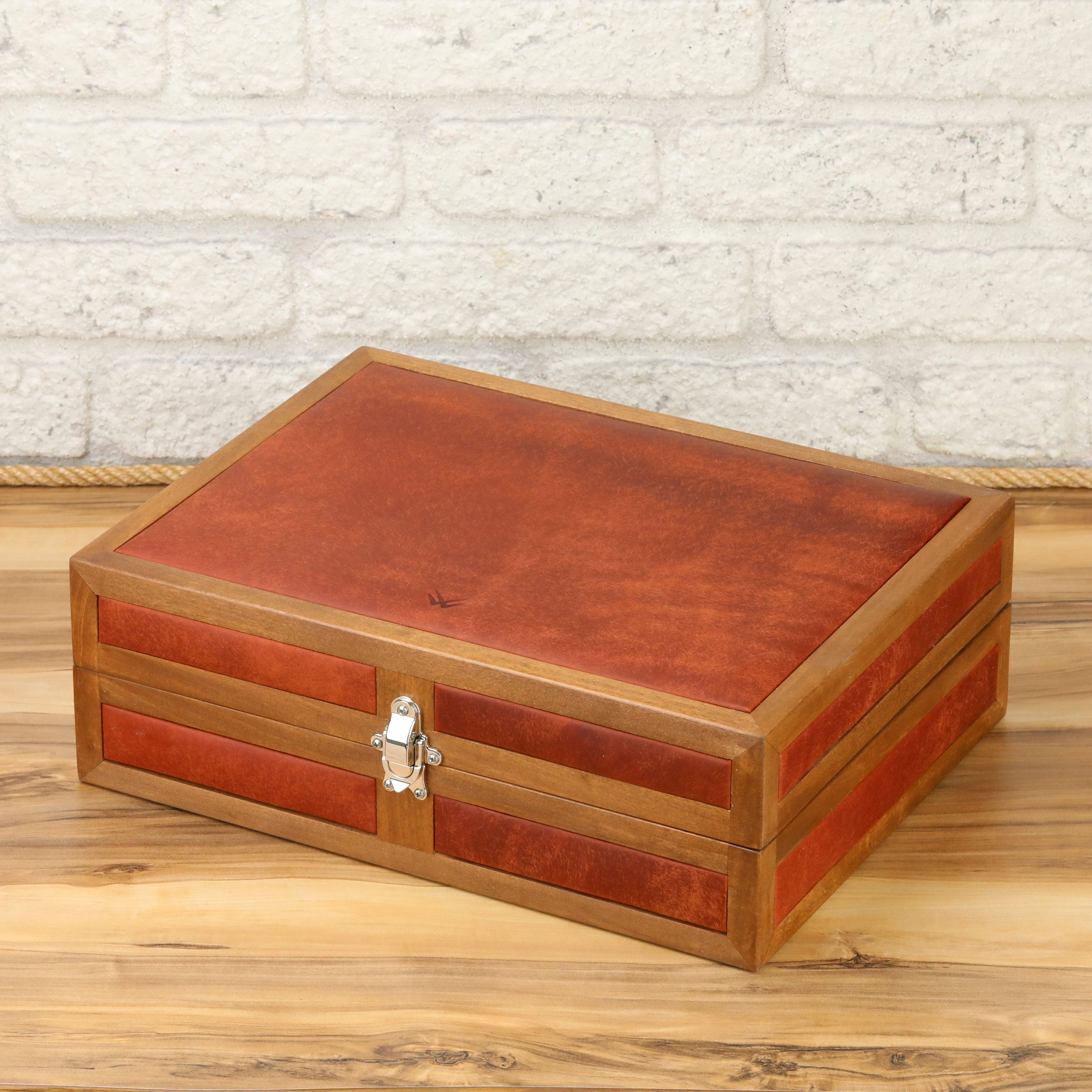 Heritage 15 Ahşap Saat Kutusu / Kahverengi