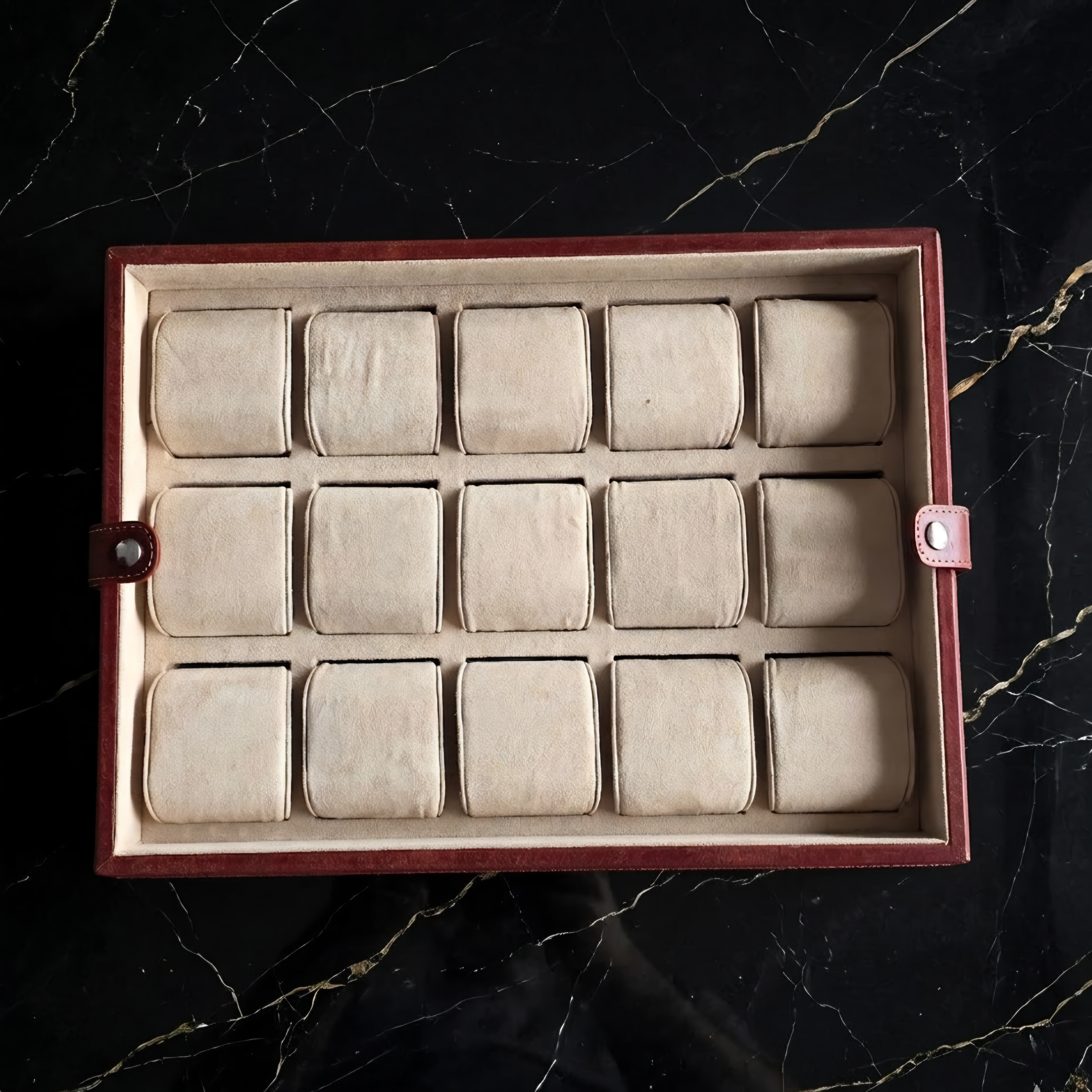 Saat Koleksiyon Kutusu