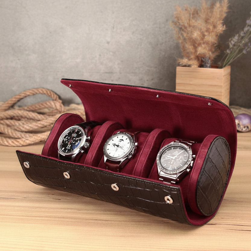 Dışı siyah renkli dana derisi içi oğlak süet premium saat taşıma çantası