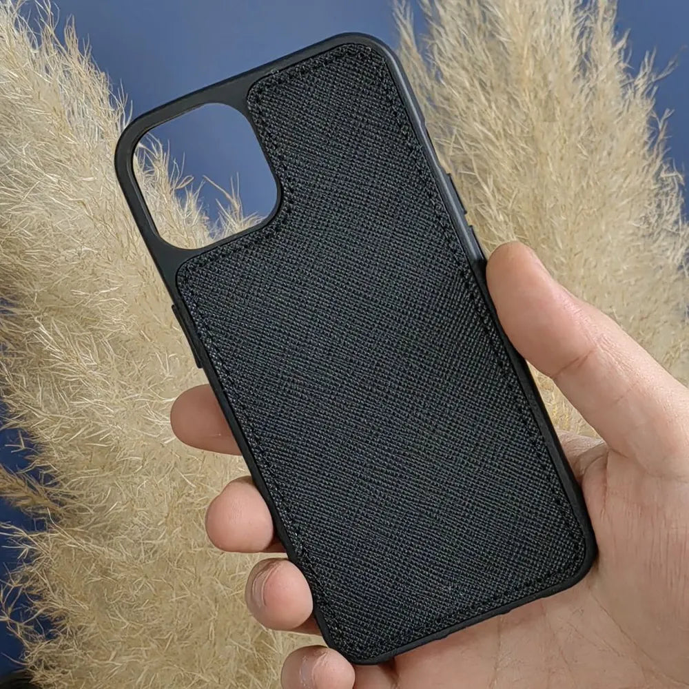 Saffiano Siyah İPhone Deri Kılıf - ONYWATCH