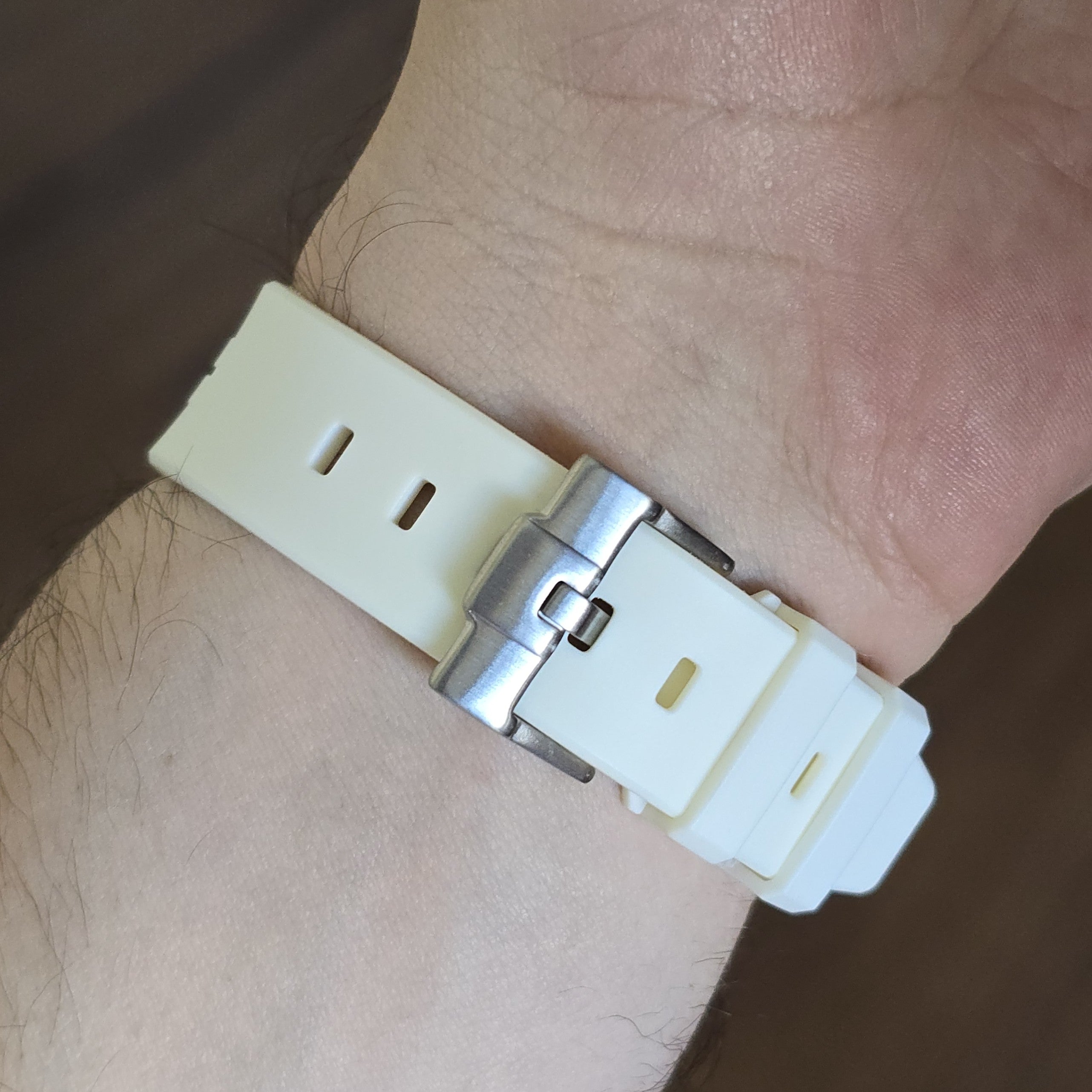 Seiko Beyaz FKM Entegre Kauçuk Kordon
