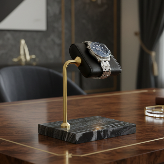 Chloe Masaüstü Saat Standı Pirinç