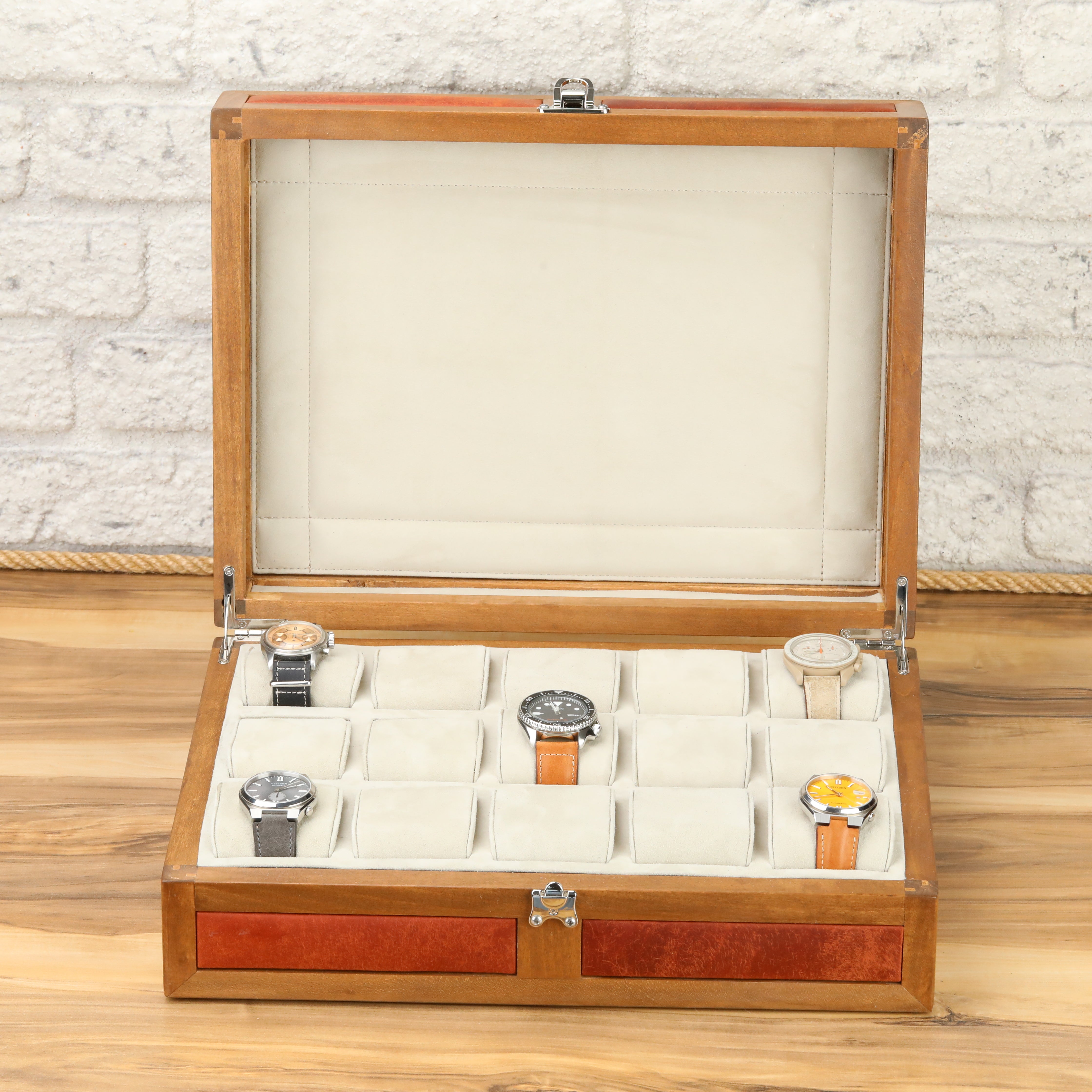 Heritage 15 Ahşap Saat Kutusu / Kahverengi