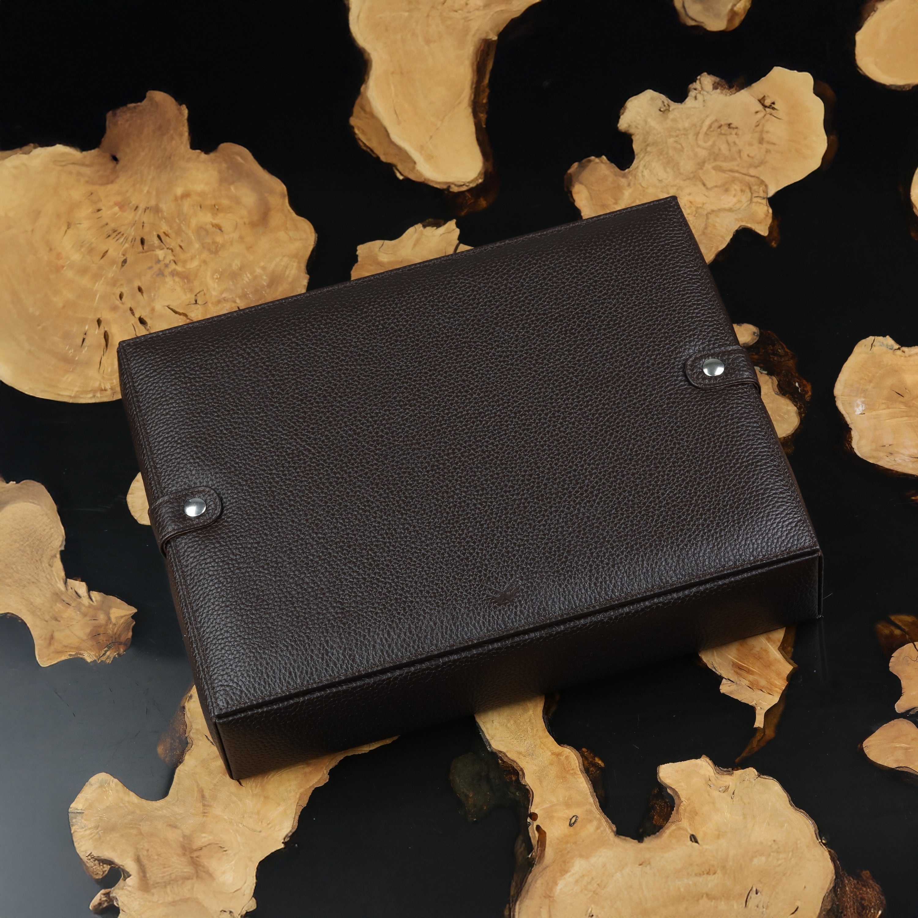 Koyu Kahve Deri Saat Kutusu 15'li