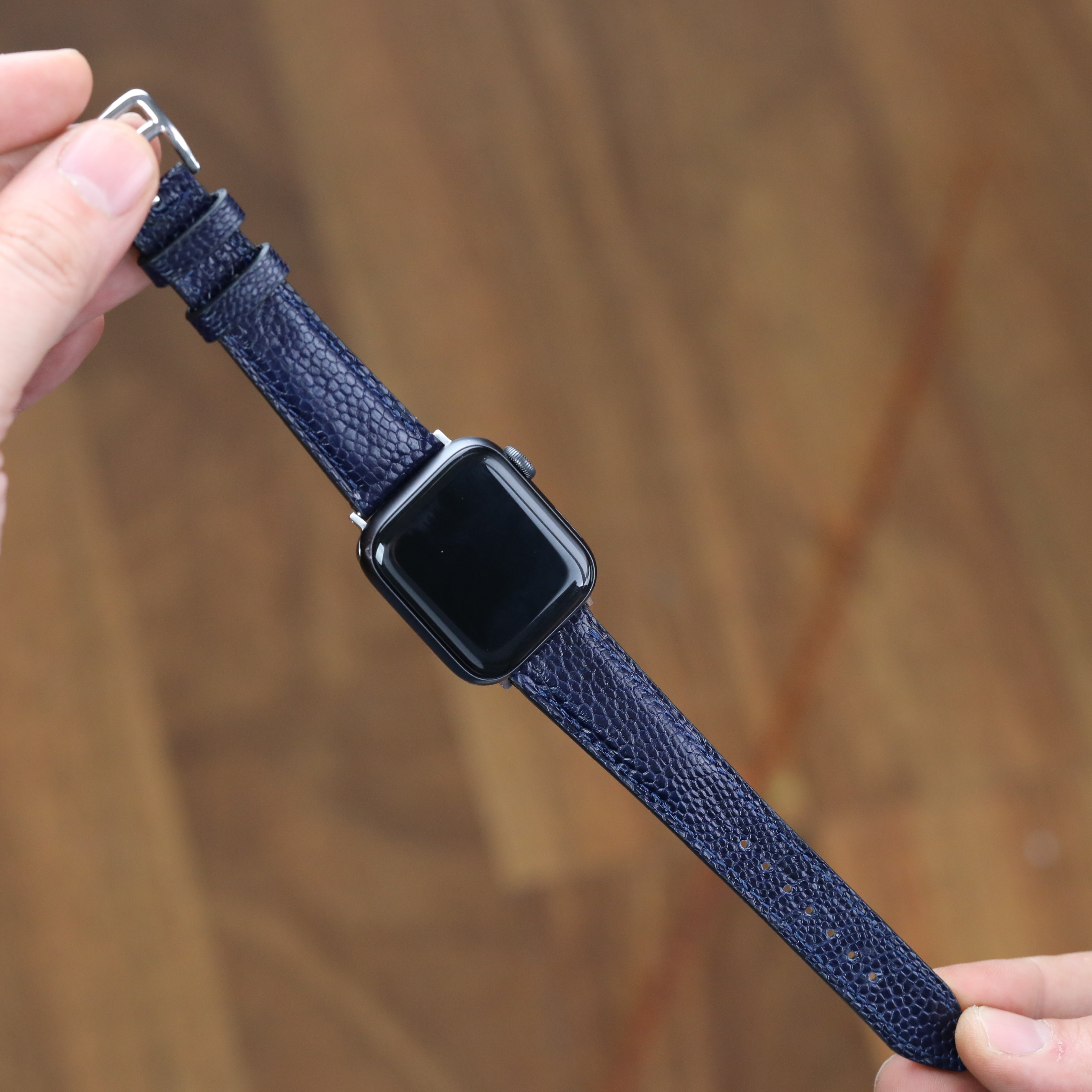 Apple Watch Gerçek Devekuşu Kordon Lacivert