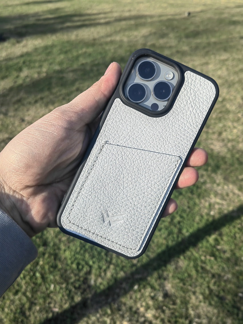 Hurley Beyaz Kartlıklı iPhone Deri Kılıf