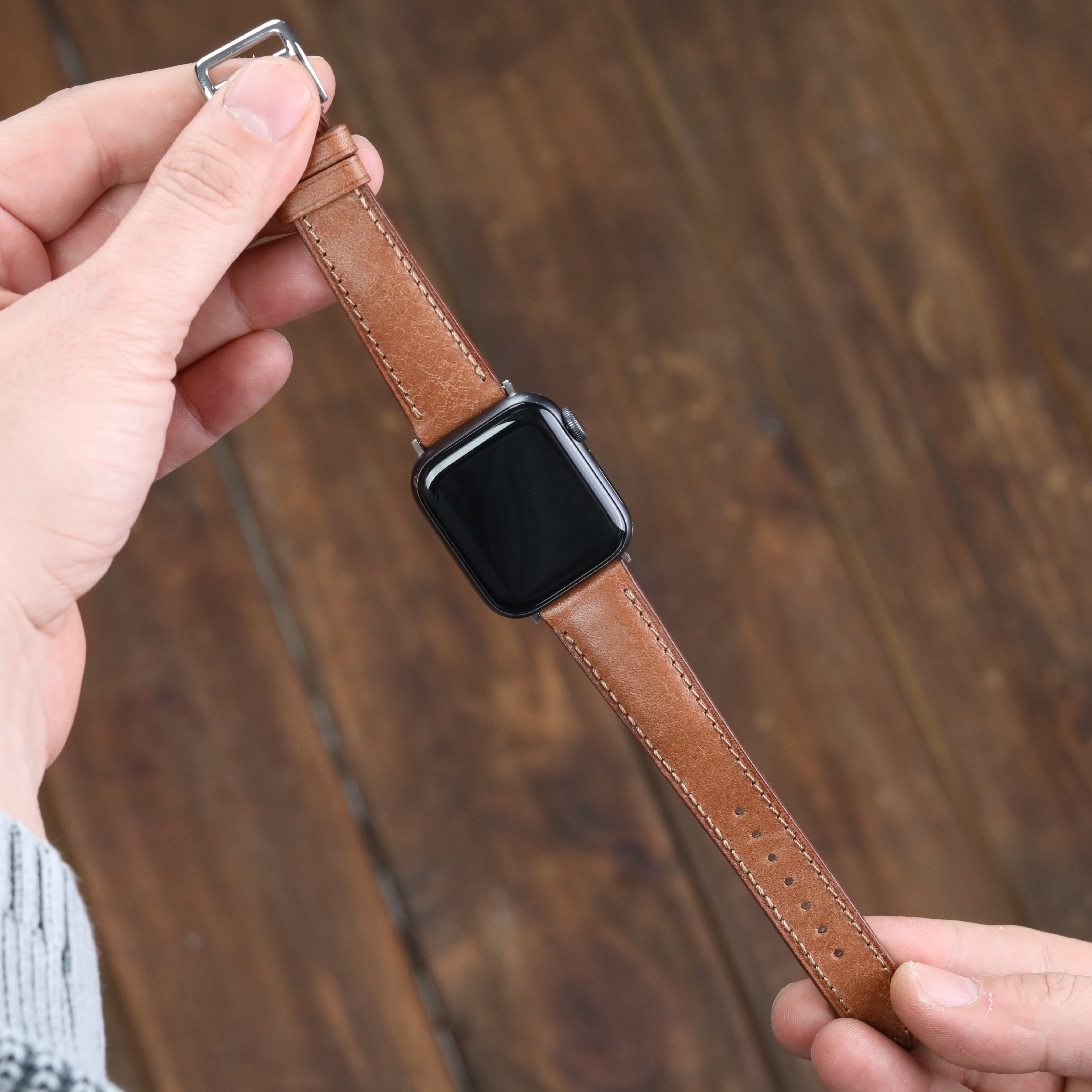 Açık kahve renkli gerçek deri el yapımı antialerjik arka derili apple watch ile uyumlu kordon