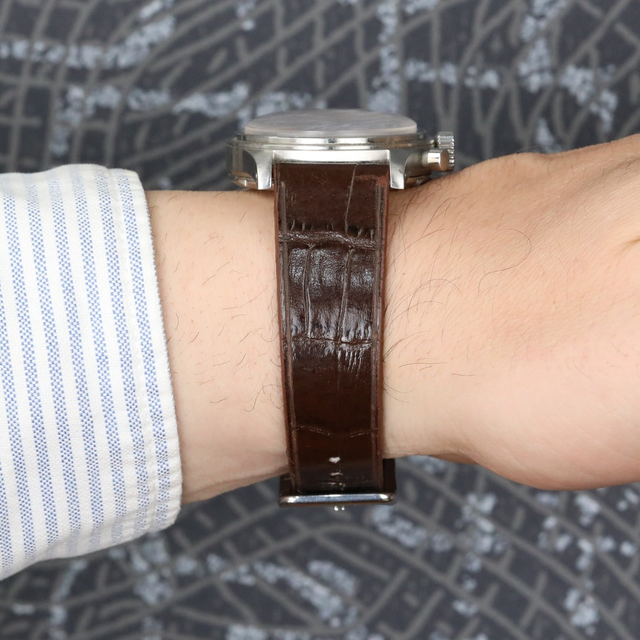 El yapımı kahve renkli akıllı pimli deri saat kayışı