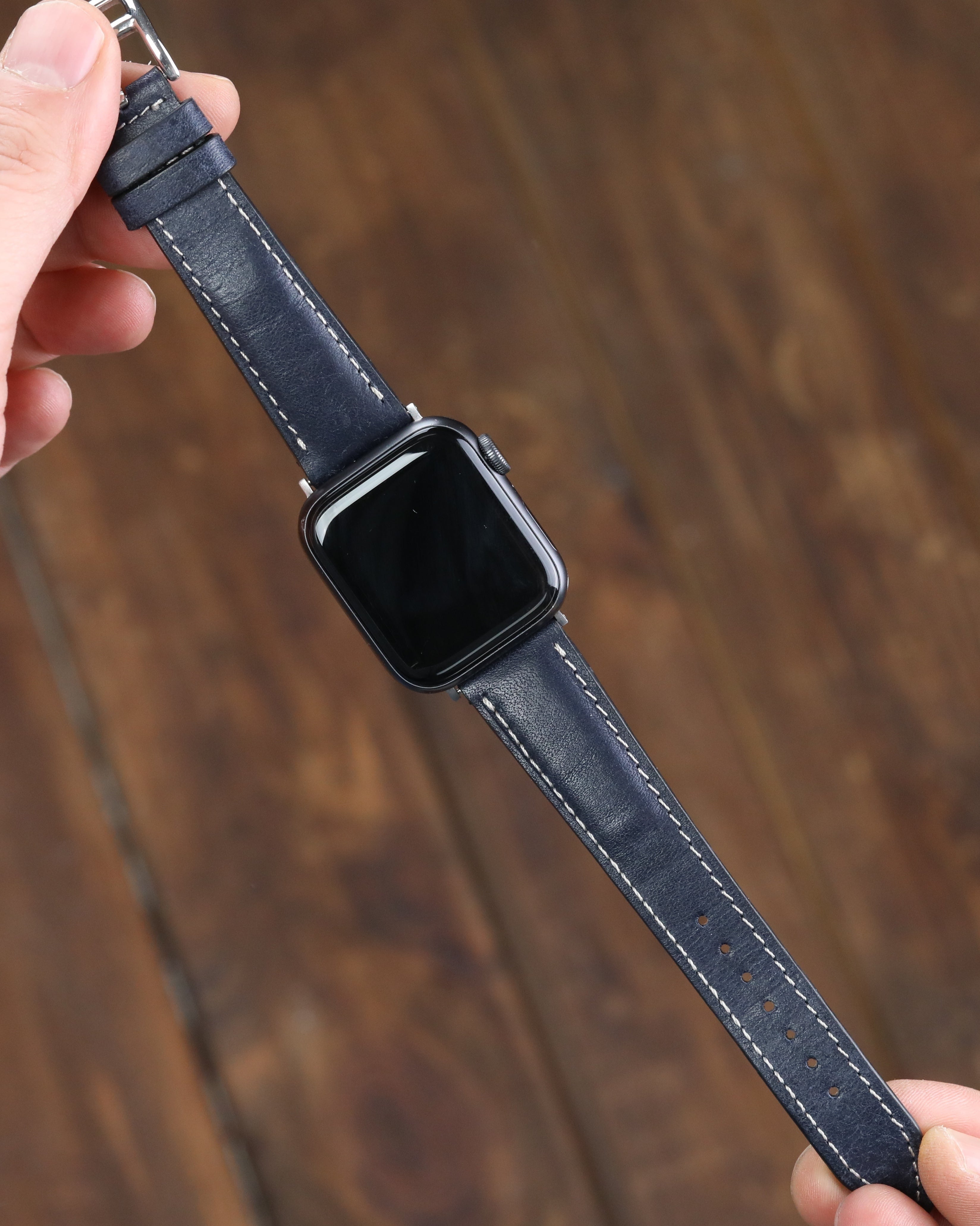 Lacivert renkli gerçek pueblo cinsi dana derisi el yapımı apple watch derikordon