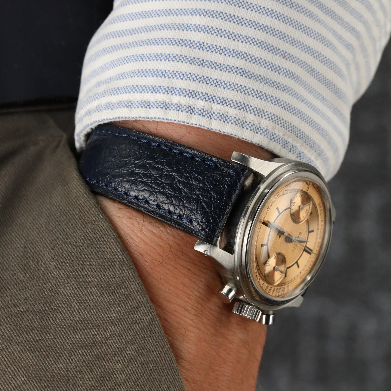 El yapımı lacivert renkli akıllı pimli gerçek deri saat kayışı