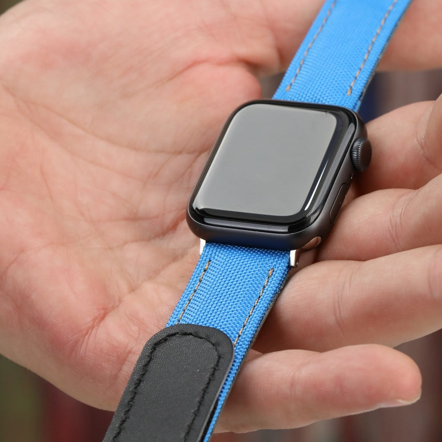 Mavi renkli kumaş el yapımı antialerjik arka derili apple watch 44mm ile uyumlu kordon