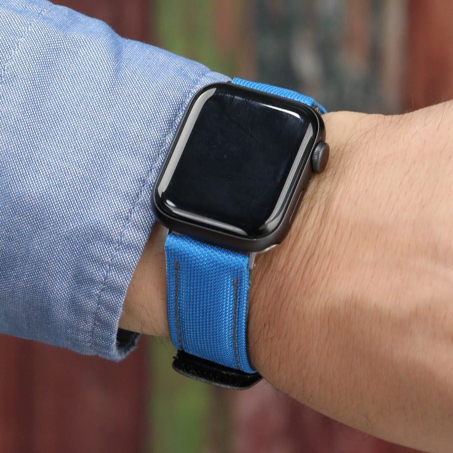 Mavi renkli kumaş el yapımı antialerjik arka derili apple watch ile uyumlu kordon