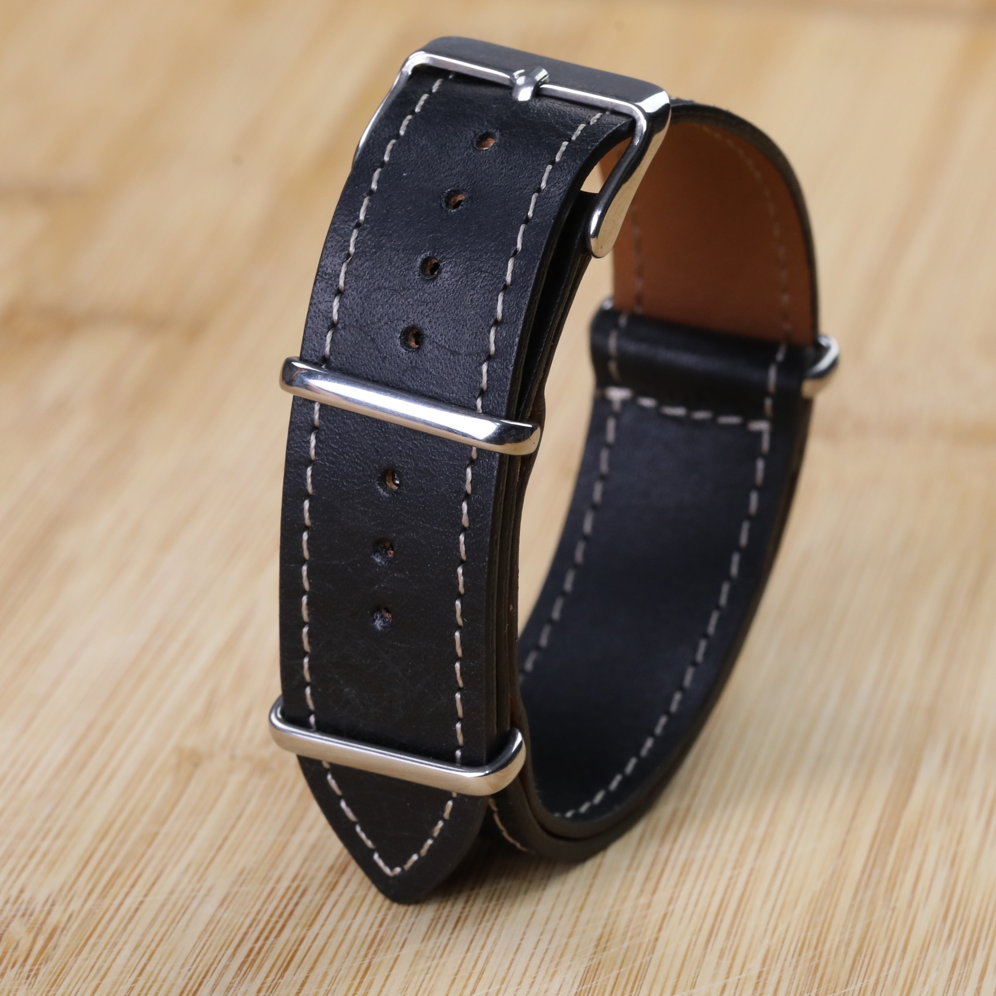 Gerçek deri el yapımı akıllı pimli nato saat kordonu