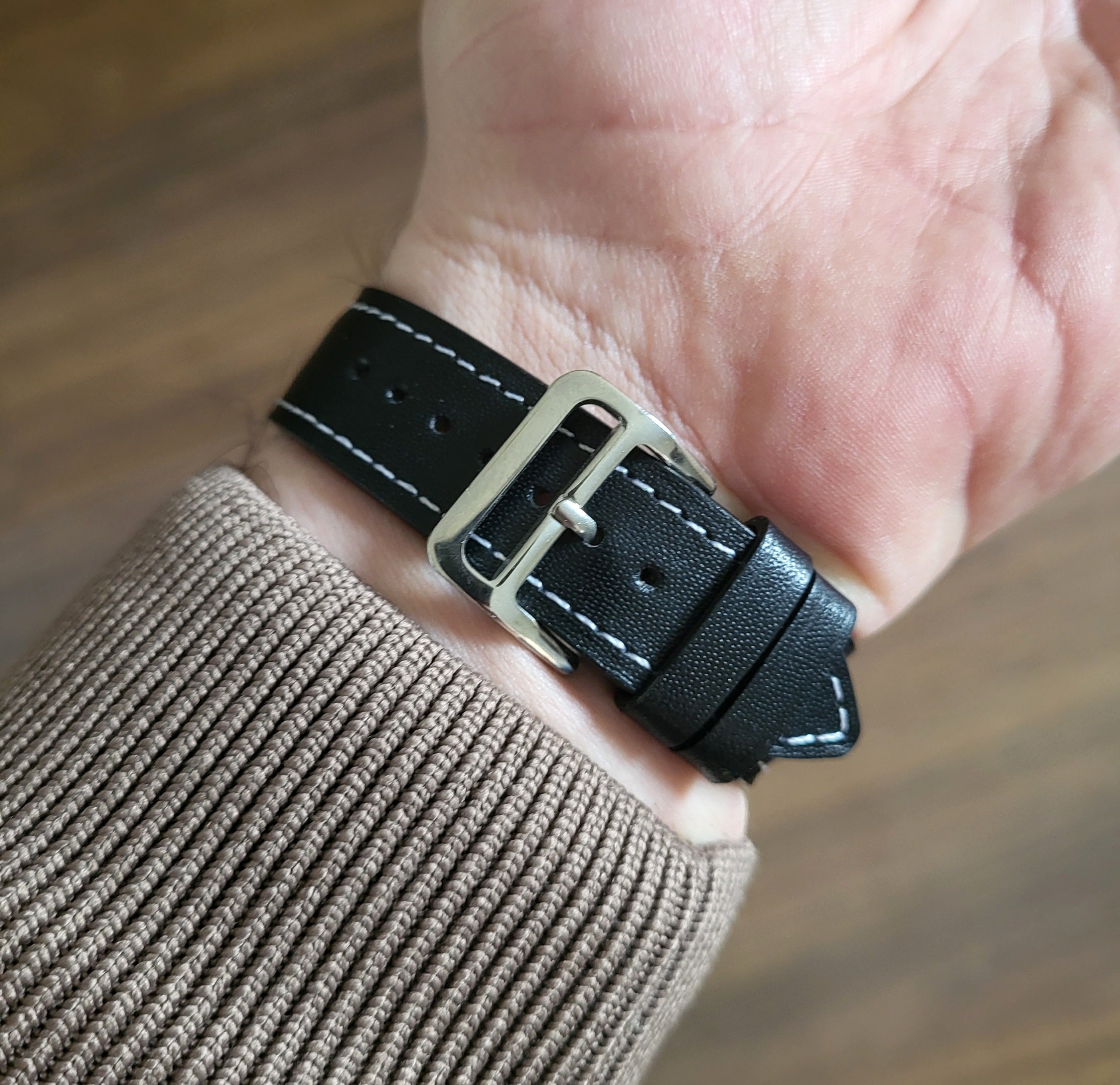 Napa Siyah Deri Kordon